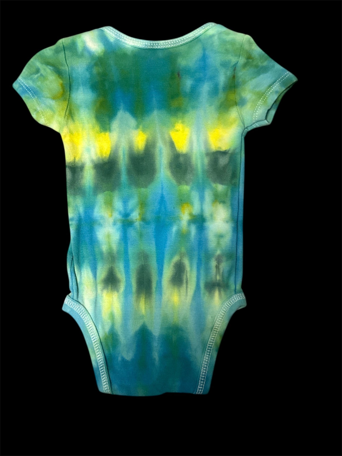 Infant tie dye 3 mo