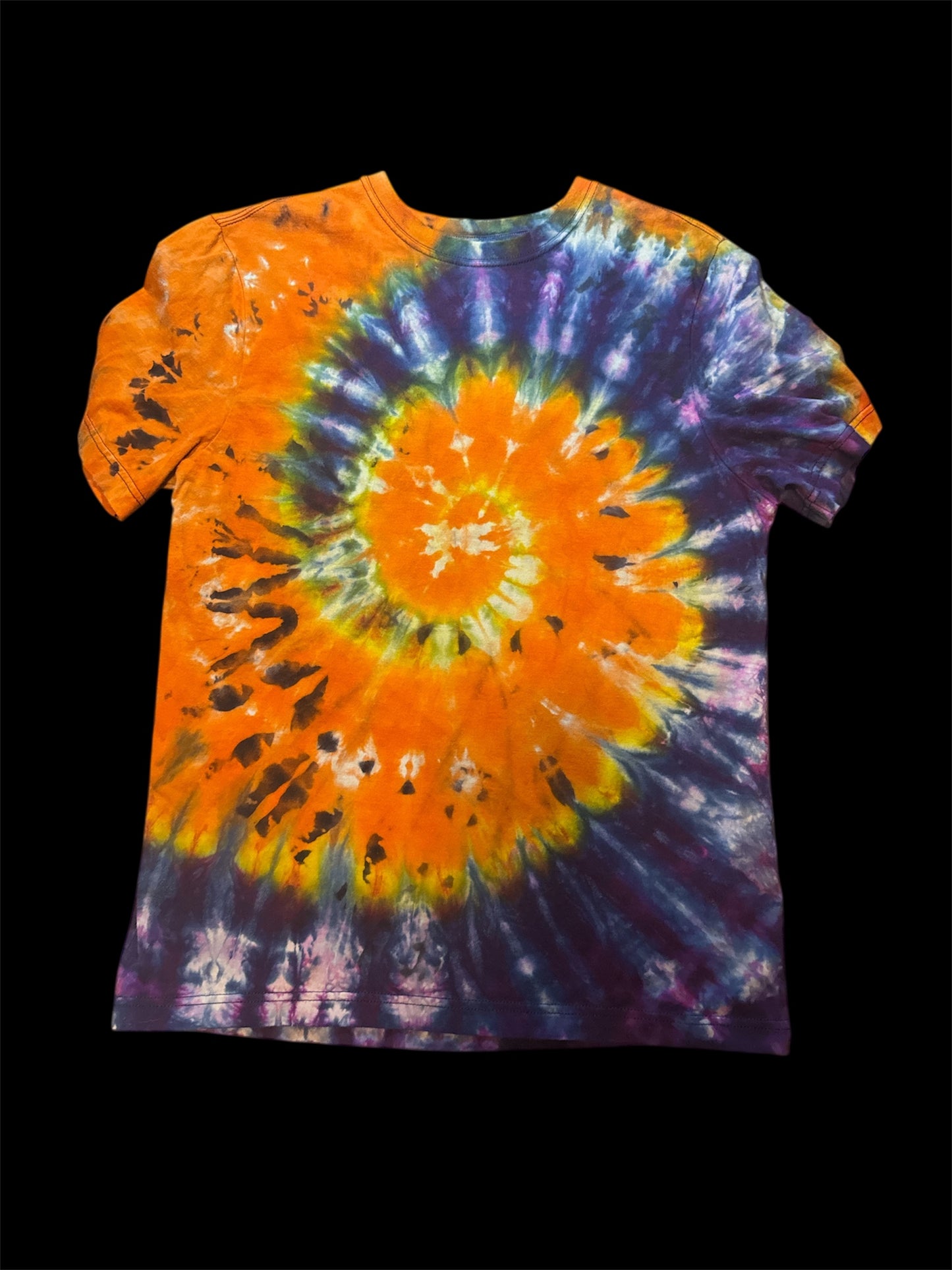 Reverse dyed unisex Medium tshirt